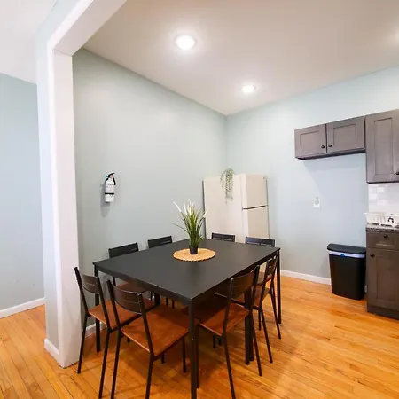 Mins To Nyc, Cosy 3 Bedroom Apartment Jersey City Exterior photo
