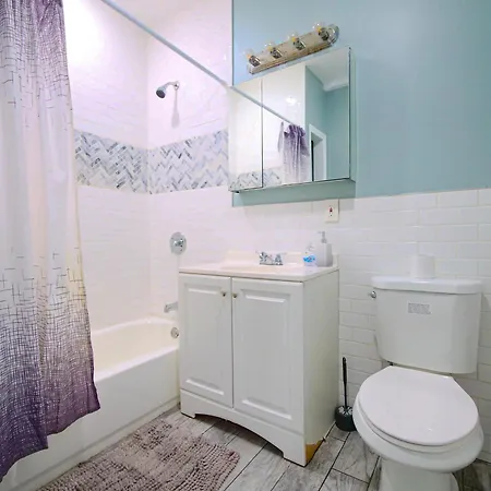 Mins To Nyc, Cosy 3 Bedroom Apartment Jersey City Exterior photo